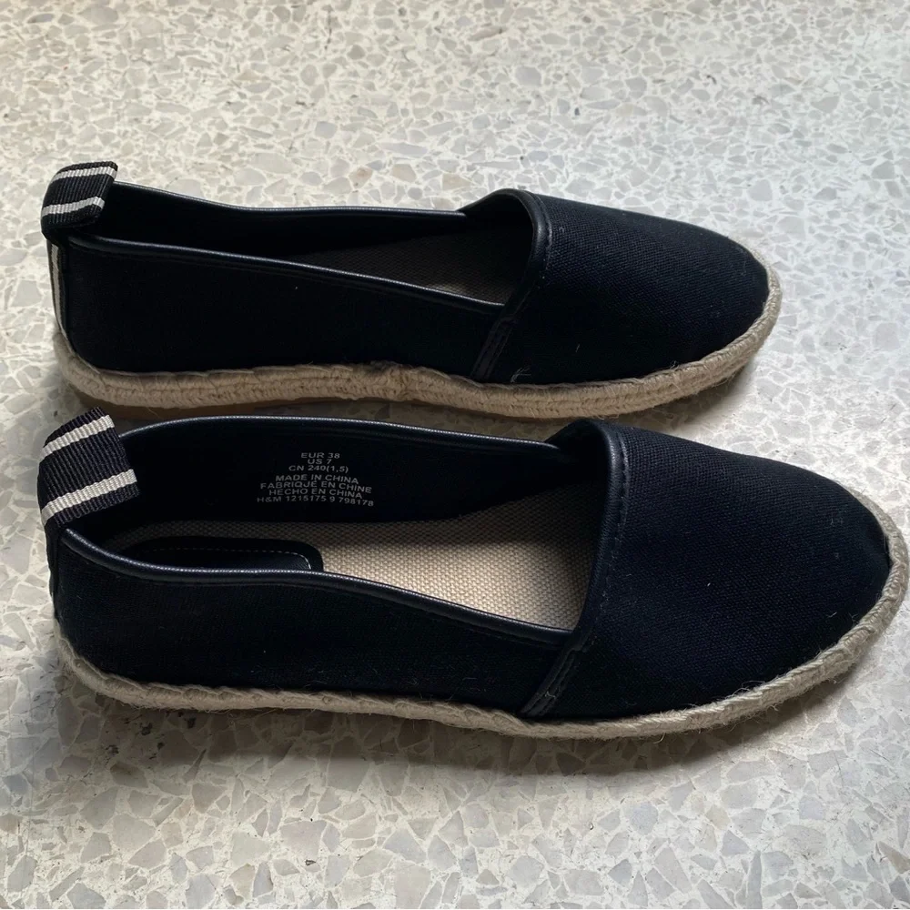 H&M NWT Canvas Espadrille Flats in Black, Size 38 (US 7–7.5)